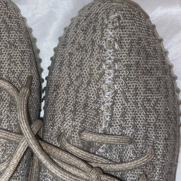 AUTHENTIC YEEZY BOOST 350 - Picture 5 of 7